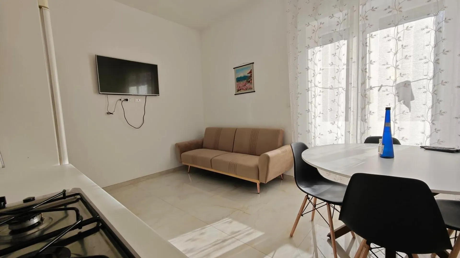 Reale Modern Flat Apartment Genoa